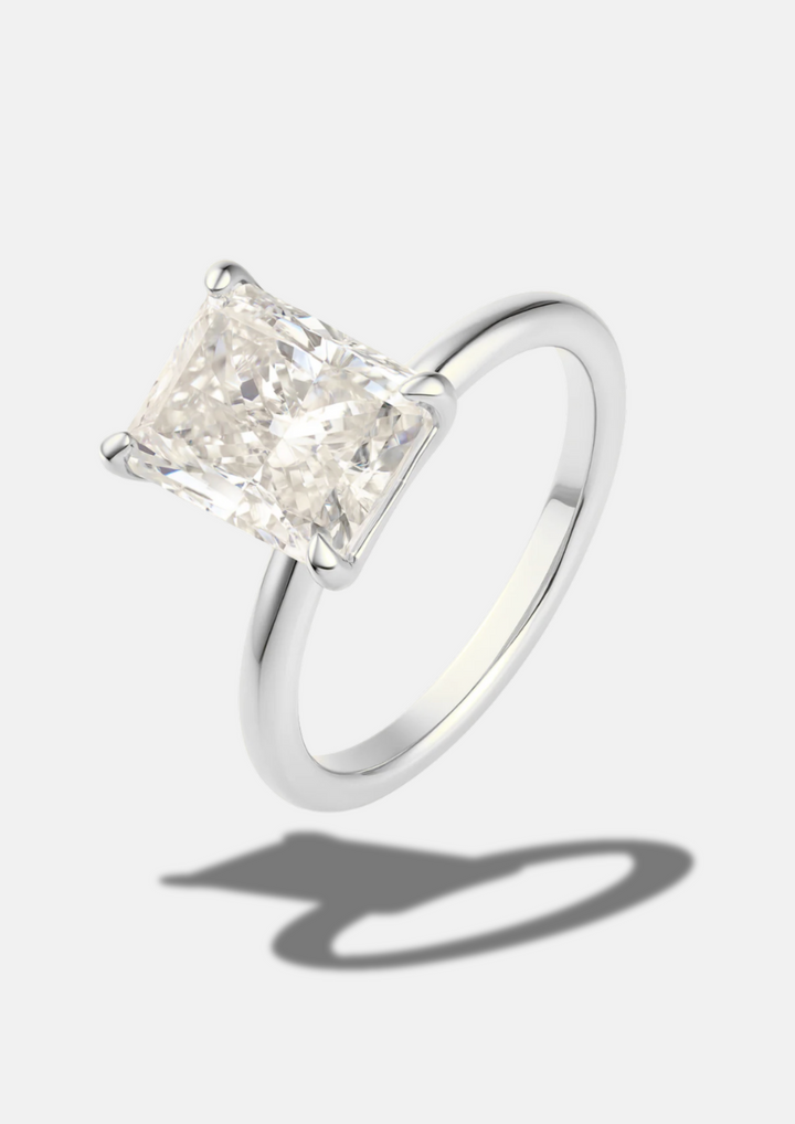 Feyré Birthstone Ring